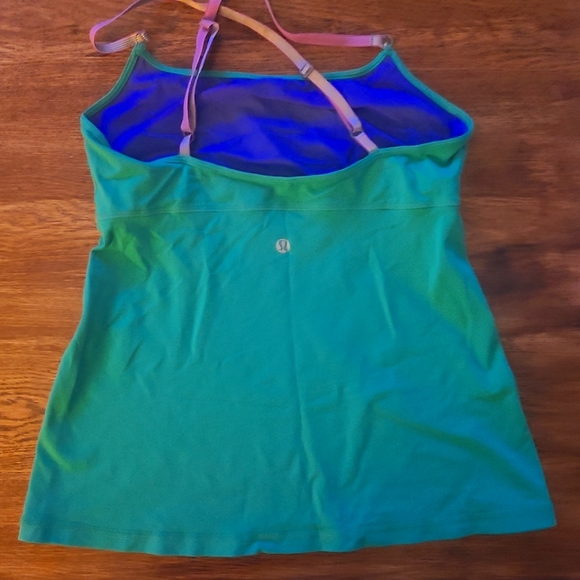 Lululemon tank - Picture 2 of 2